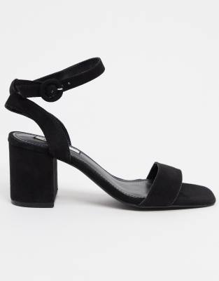 pull and bear sandales talons
