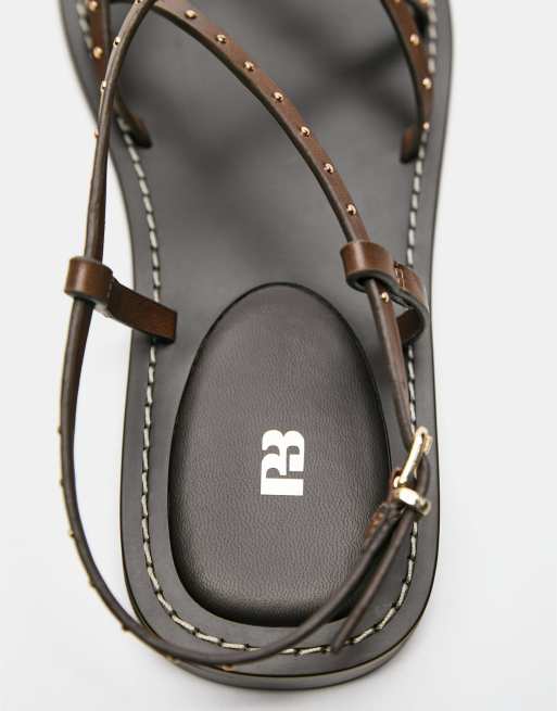 Pull&Bear - Sandali bassi marroni con borchie, 2 di 4