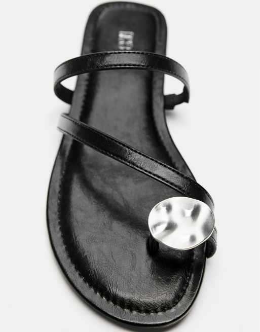 Pull&Bear - Sandali bassi neri con decorazioni, 3 di 4