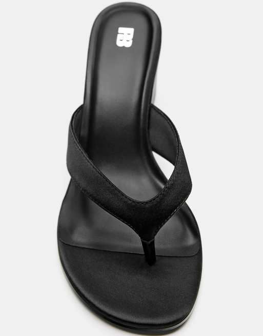 Pull&Bear - Sandali con tacco alto neri con zeppa, 3 di 4