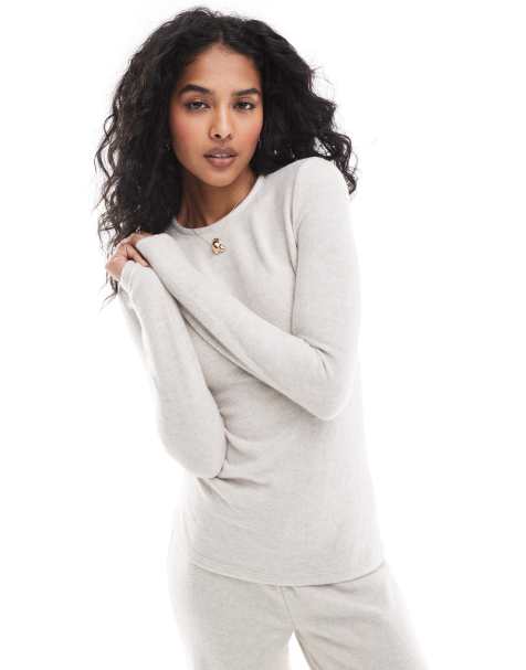 Pull&Bear – Sandfärgad, mjuk topp med lång ärm, del av set - view 1