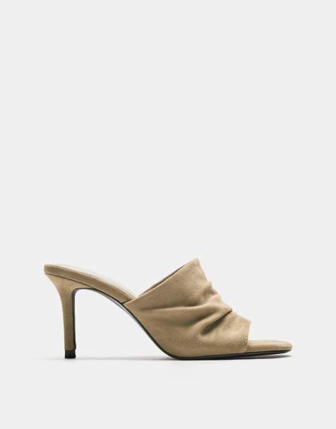 Pull&Bear - Sandfarvede mule-sandaler med hæl og samlede detaljer - view 1