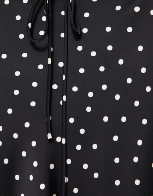 Pull&Bear Satin polka dot midi skirt in print, 5 of 6