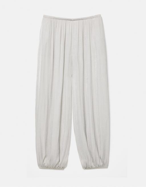 Pull&Bear Satin sarouel trousers in pale grey, 7 of 7