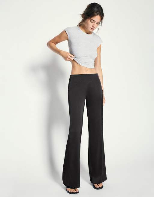 Pull&Bear Satin straight-leg trousers in black, 3 of 7