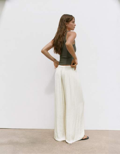 Pull&Bear satinbukser med brede ben i beige, 2 af 7