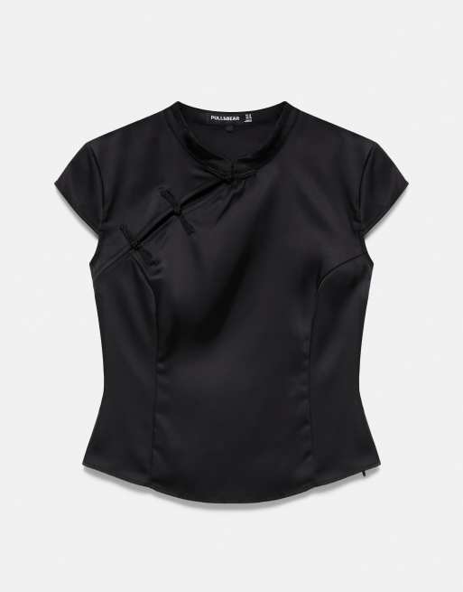 Pull&Bear satinskjorta med brandkroksspänne i svart, 5 av 7