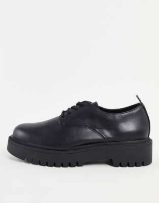 Pull&Bear - Scarpe nere con suola spessa