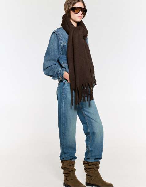 Pull&Bear – Schal in Mohair-Optik in Braun - view 1