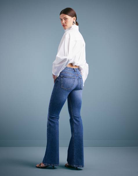 Pull&Bear – Schlagjeans in Mittelblau mit hohem Bund - view 1
