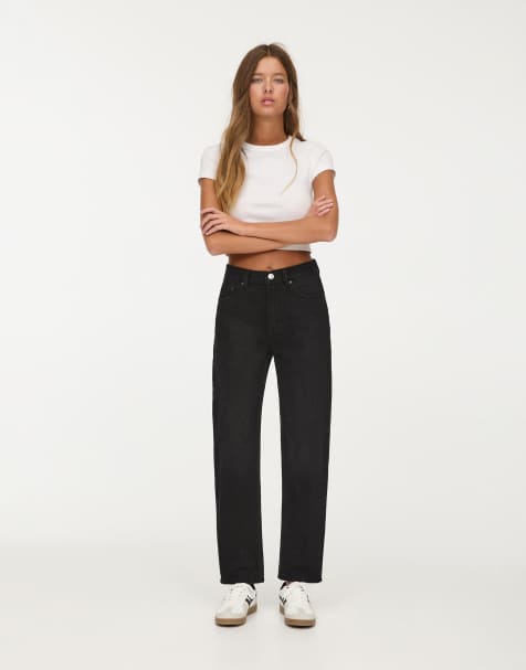 Pull&Bear – Schlichte Mom-Jeans in Schwarz - view 1