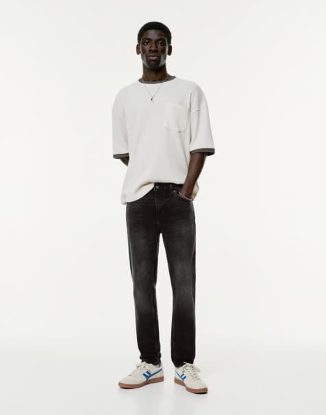 Pull&Bear – Schmal geschnittene Jeans in Faded-Schwarz - view 1