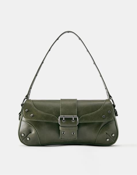Pull&Bear Schultertasche aus Wildleder mit Schnalle in Khaki - view 1