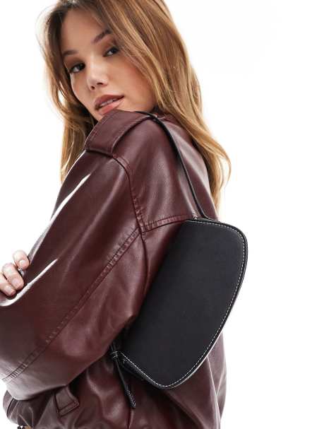 Pull&Bear – Schultertasche in Schwarz mit kontrastierenden Ziernähten - view 1