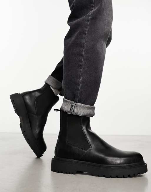 Pull Bear Schwarze Chelsea Stiefel mit dicker Sohle