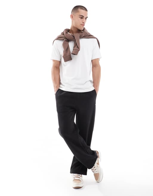 Pull&Bear – Schwere Jogginghose in Schwarz mit weitem Bein