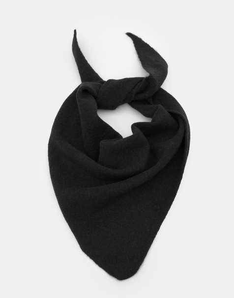 Pull&Bear - Sciarpa morbida al tatto nera - view 1