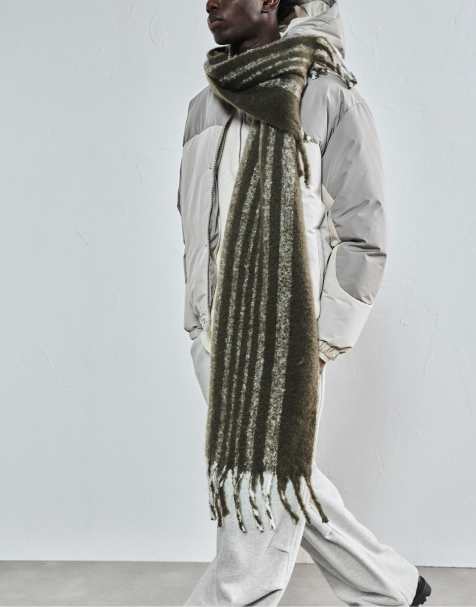 Pull&Bear - Sciarpa verde a righe con frange - view 1