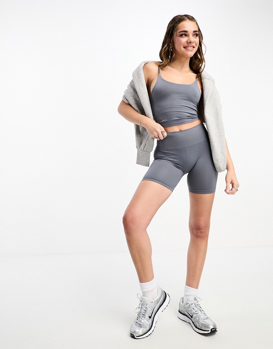 Pull & Bear Seamless High Rise Legging Shorts In Charcoal - Part Of A Set-gray