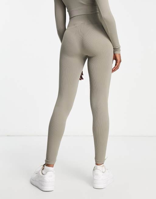 Pull & Bear Seamless ribbed leggings - 573455900-431