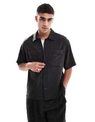 Pull & Bear Seersucker Short Sleeve Shirt