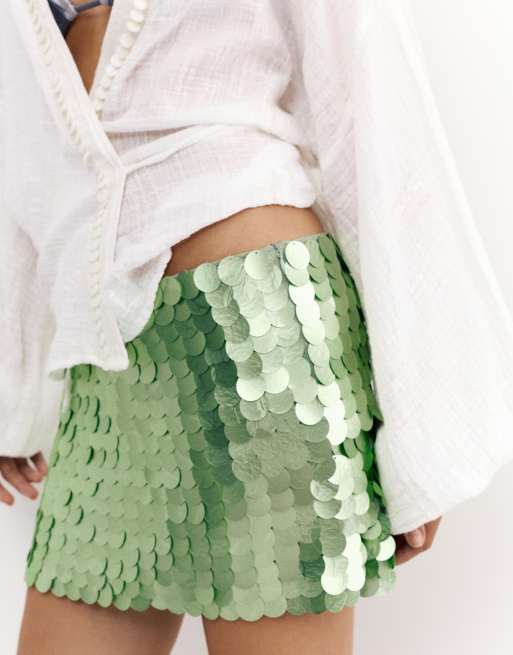 Pull&Bear Sequin mini skirt in green, 3 of 7