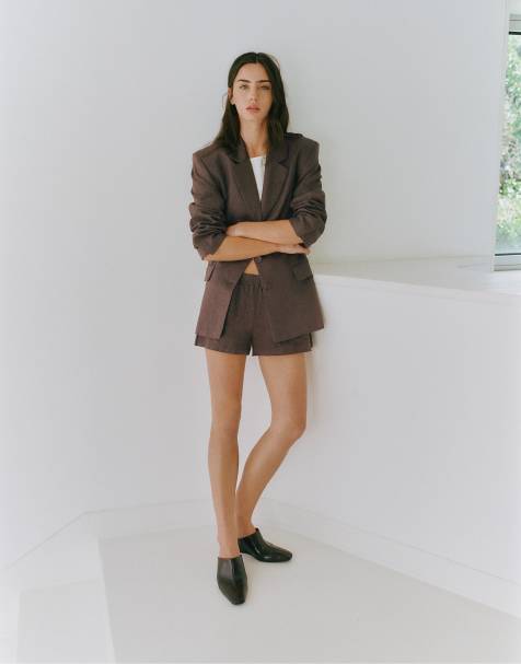 Pull&Bear – Set aus 100% Leinen in Taupe mit Blazer und Bermudashorts - view 1