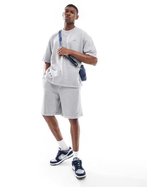 Pull&Bear – Set mit Shorts und T-Shirt aus gewaschenem Jersey in Hellgrau