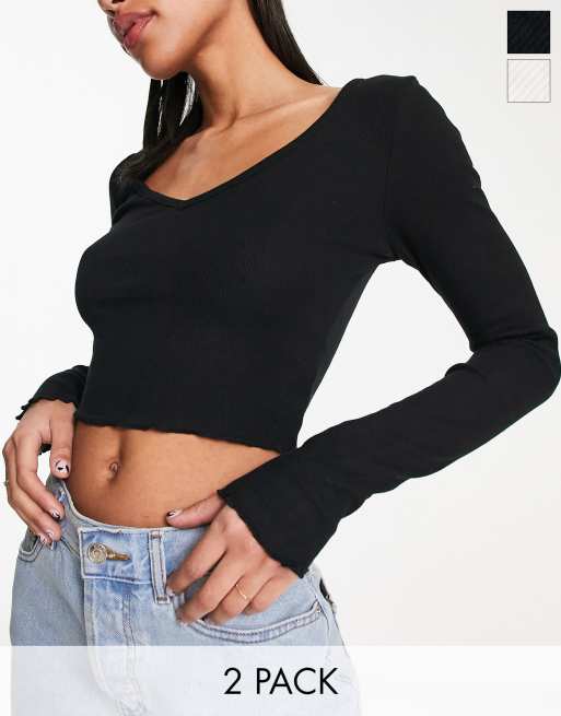 Pull&Bear - Set van 2 crop tops met lange mouwen en V-hals in zwart en wit