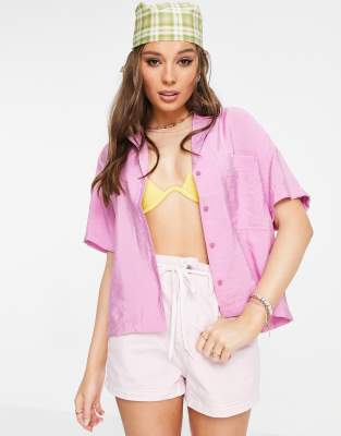 pull and bear pink shirt