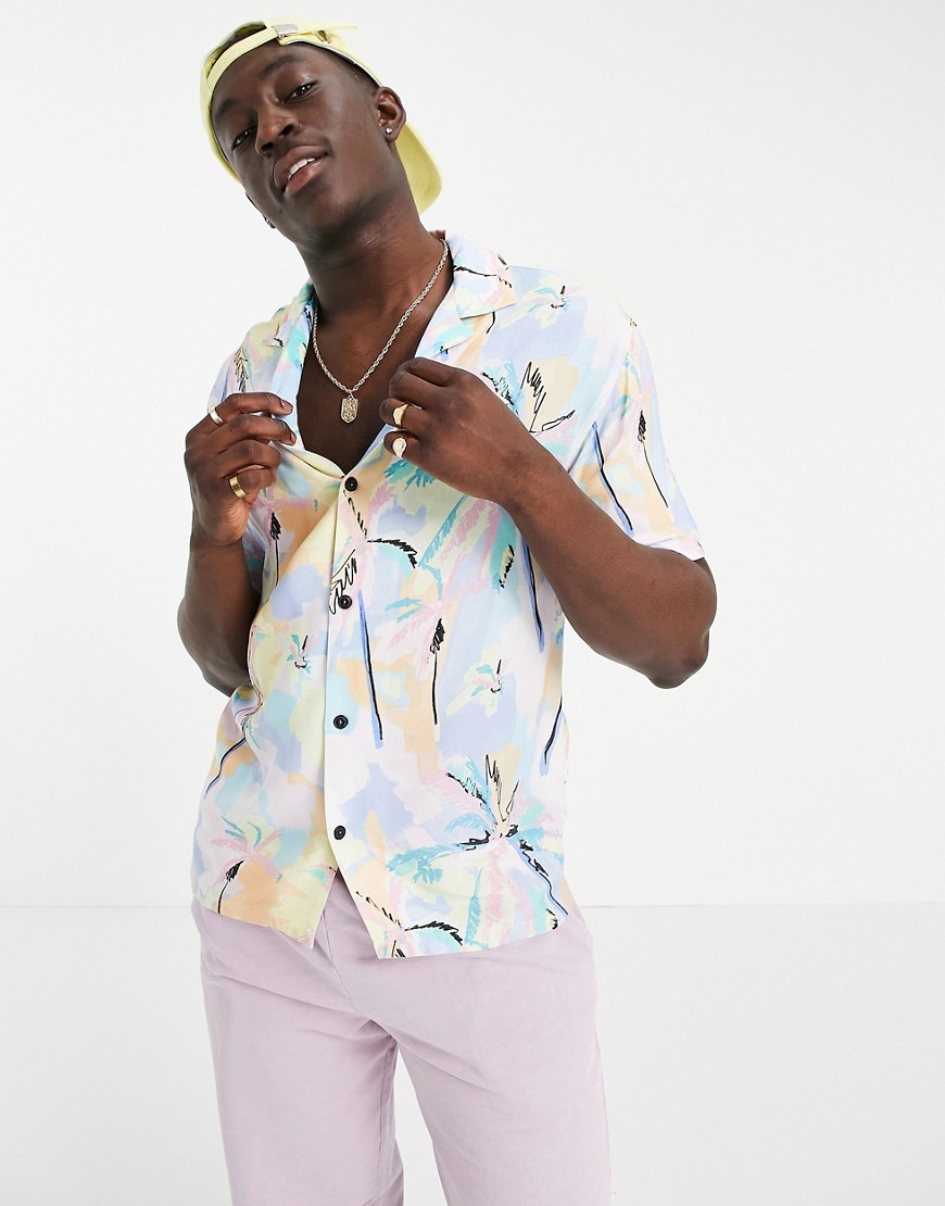 Pull & Bear shirt with pastel palm print in blue-Blues