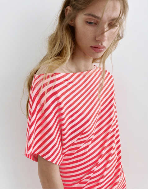Pull&Bear Short asymmetric dress in striped - view 1