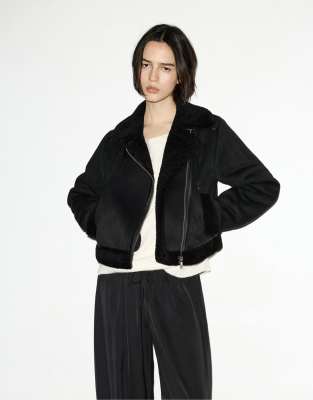 Pull & Bear Short Double-faced Jacket In Black