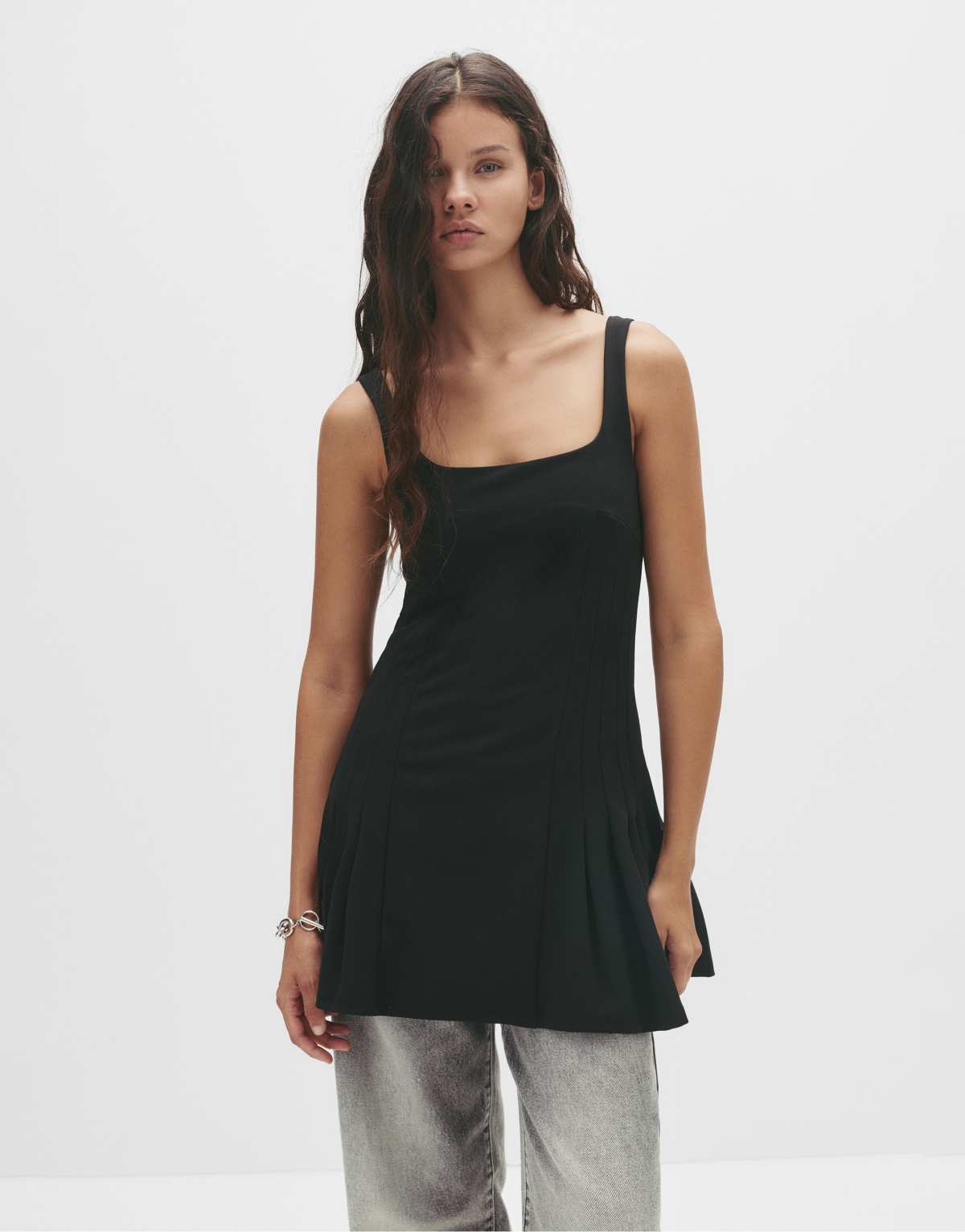 Pull&Bear Short dress with box pleats in black