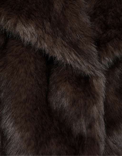 Pull&Bear Short faux fur coat in brown, 4 of 5