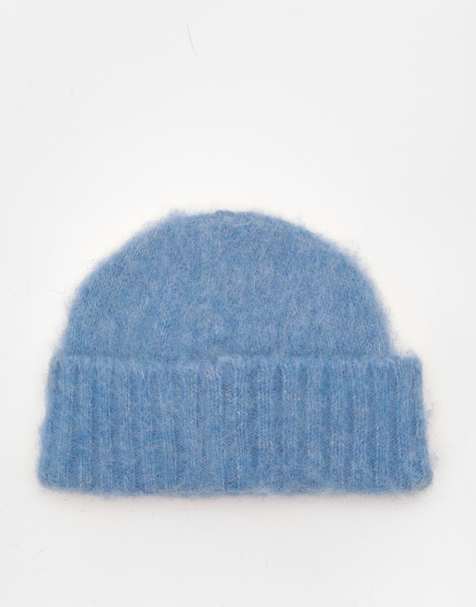 Pull&Bear Short knitted beanie in pale blue - view 1