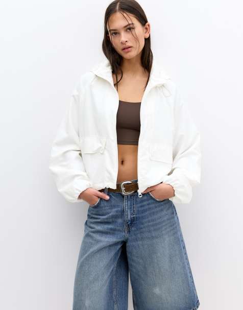 Pull&Bear Short lightweight jacket with hood in white - view 1