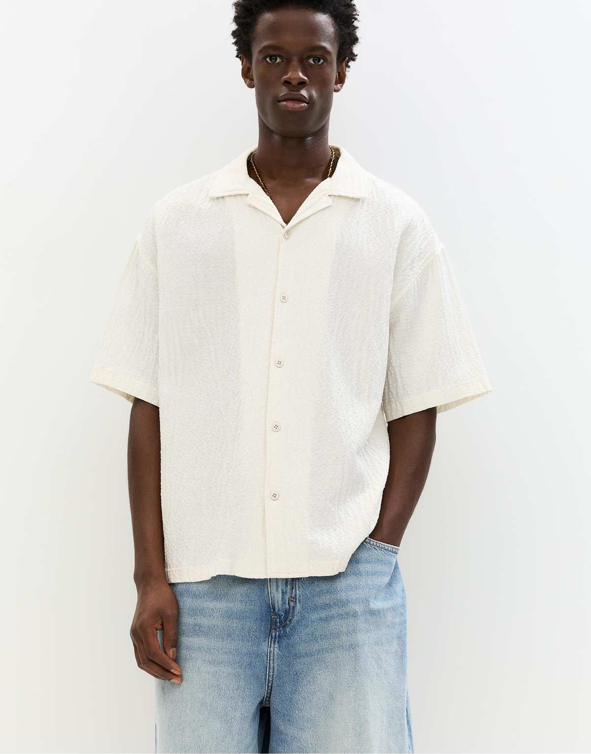 Pull&Bear short sleeve crepe shirt in off white