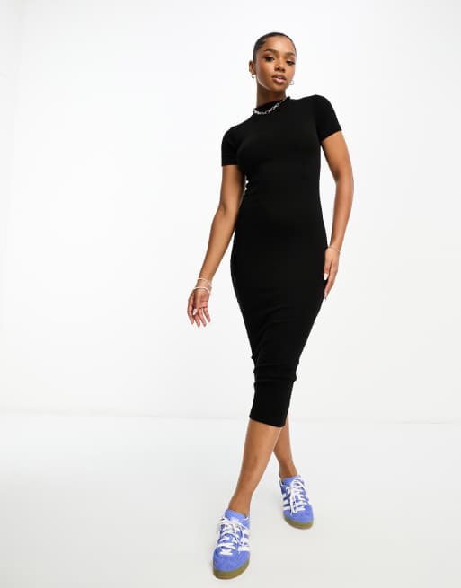 Black ribbed hotsell short sleeve dress