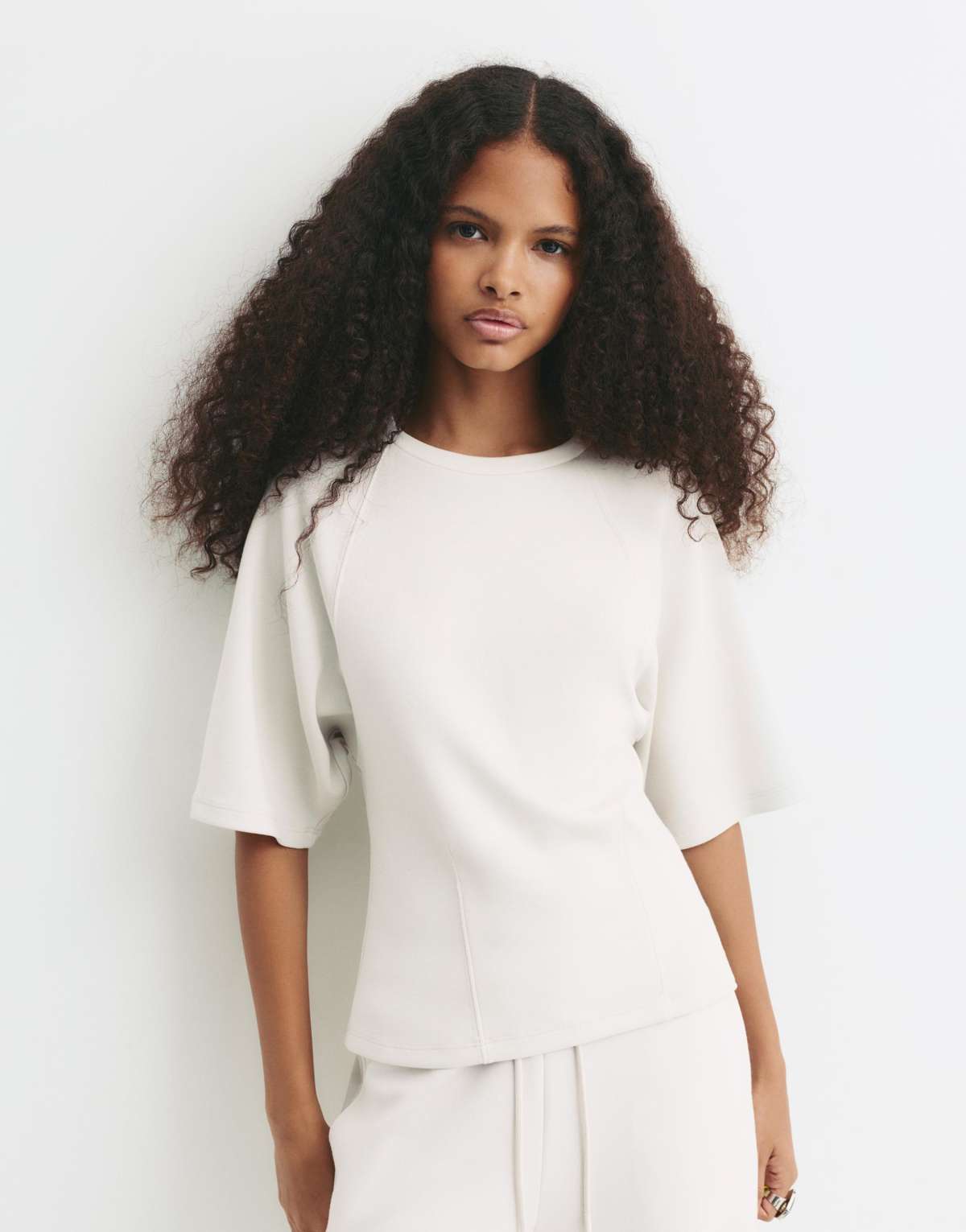 Pull&Bear Short sleeve sweatshirt in beige