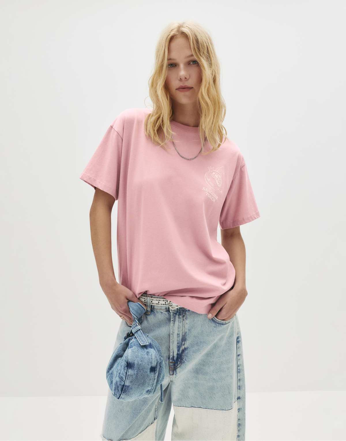 Pull&Bear Short sleeve t-shirt with printed graphic in dusty pink