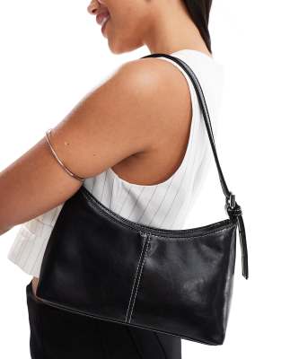 shoulder bag with contrast detail in black