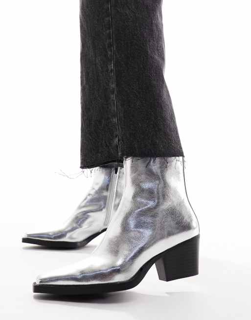 Pull&Bear – Silverfärgade ankelboots med spetsig tå