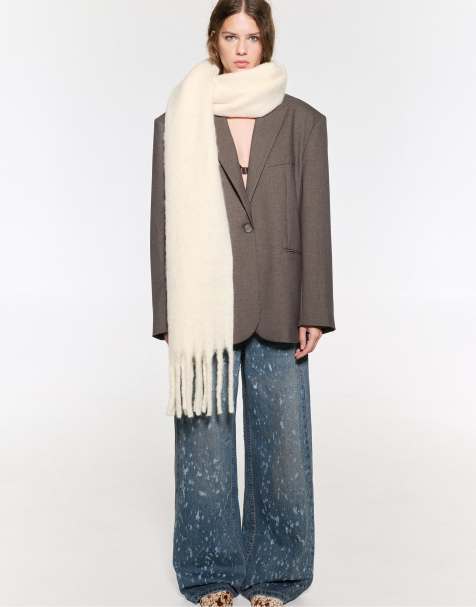 Pull&Bear - Sjaal met mohair-look in beige - view 1