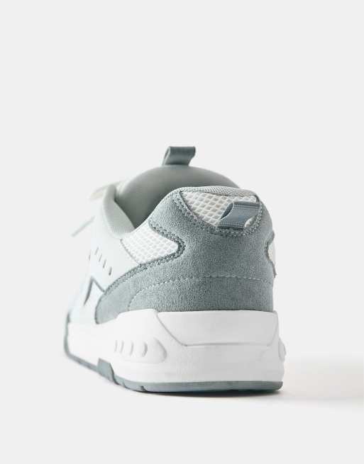 Pull&Bear Skate trainers in white, 3 of 4
