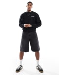 [Pull & Bear] Pull & Bear skater fit denim shorts in black 36 BLACK