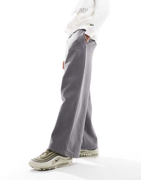 Pull&Bear skater fit jogger in grey - view 1