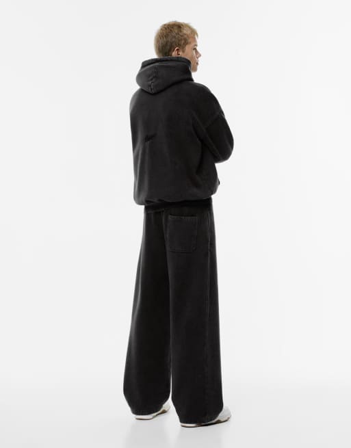 Pull&Bear Skater tracksuit bottoms in black, 4 of 4