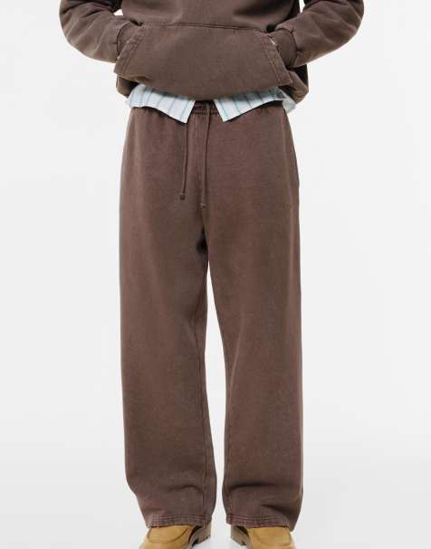 Pull&Bear Skater tracksuit bottoms in brown - view 1