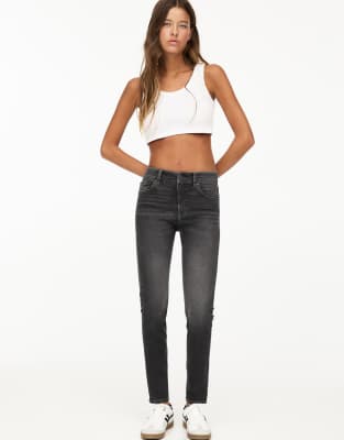 Pull & Bear - Skinny-Jeans in Grau mit mittelhohem Bund